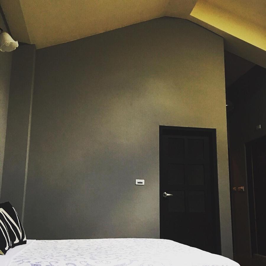 麵包樹舍 Breadfruit B&B Guangfu Extérieur photo
